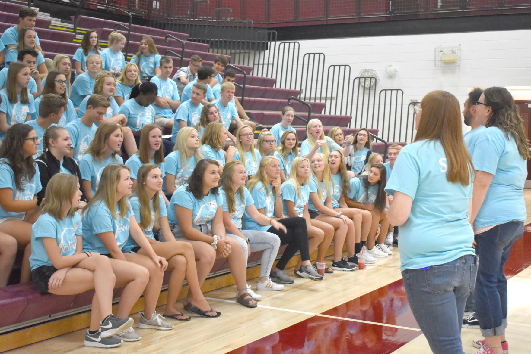 link crew 1.jpg